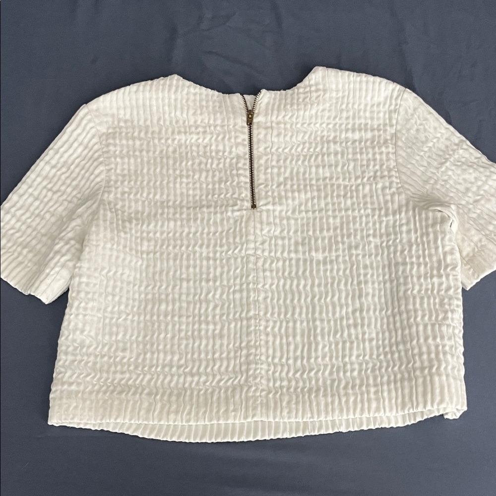H&M Cropped White Short Sleeve Top - Picture 2 of 3